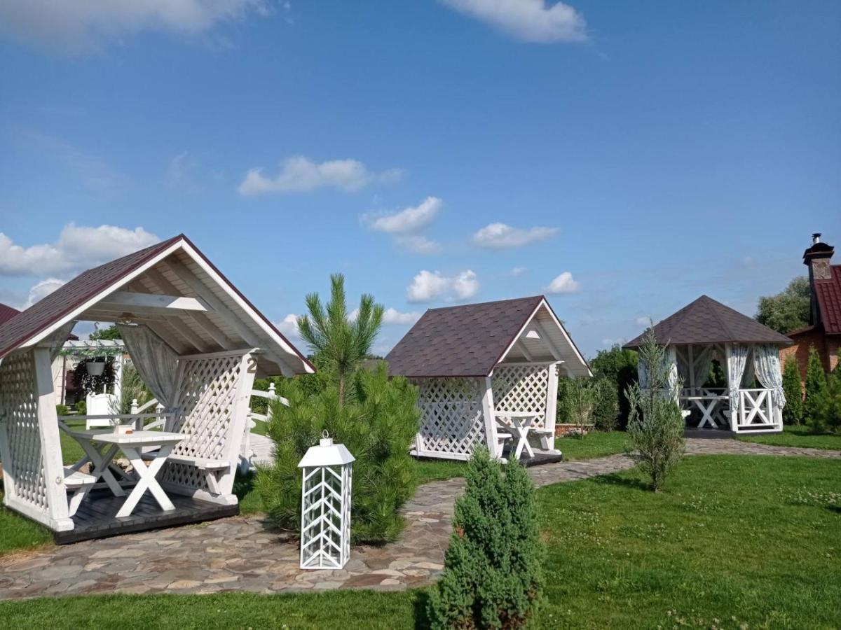 Готельно-Ресторанний Комплекс Прованс Парк Počaïv Esterno foto