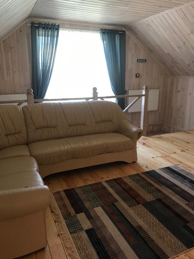 Готельно-Ресторанний Комплекс Прованс Парк Počaïv Esterno foto